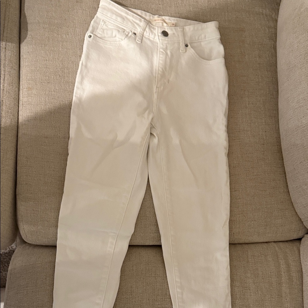 Levi's Women's High Rise Jeans - Cream